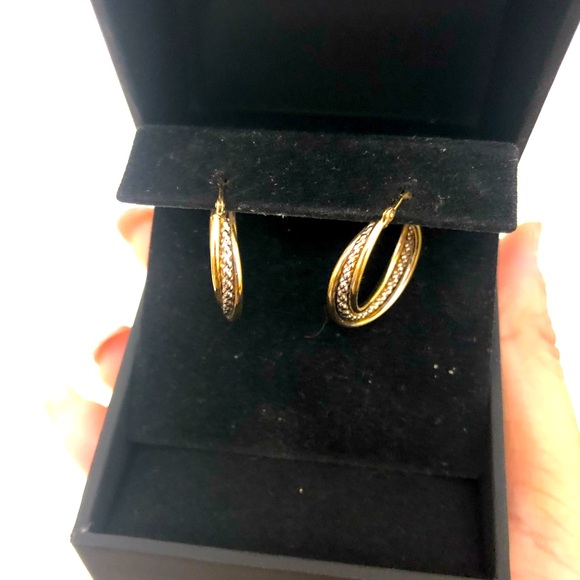 White & yellow gold hoop - Picture 2 of 7